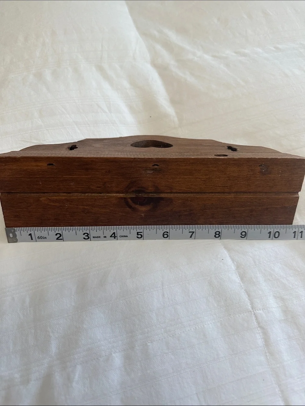 Cottage-core Style Heart Cutout Wooden Wall Shelf - Brown